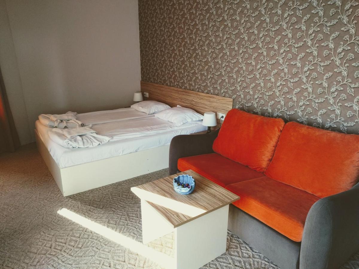 Hotel Mida Obsor Exterior foto