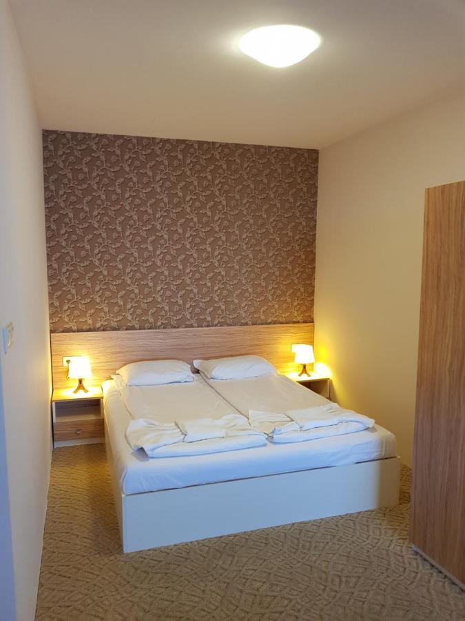 Hotel Mida Obsor Exterior foto